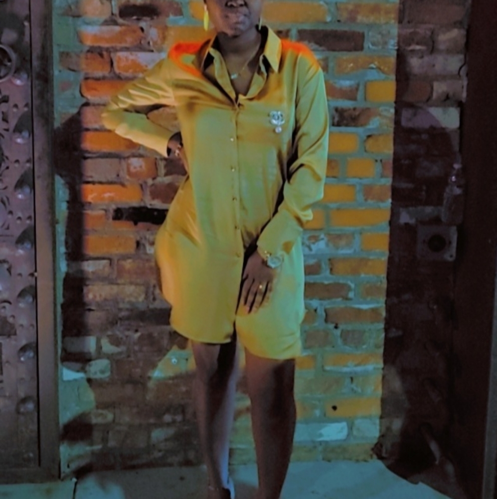 Dress shirt in olive